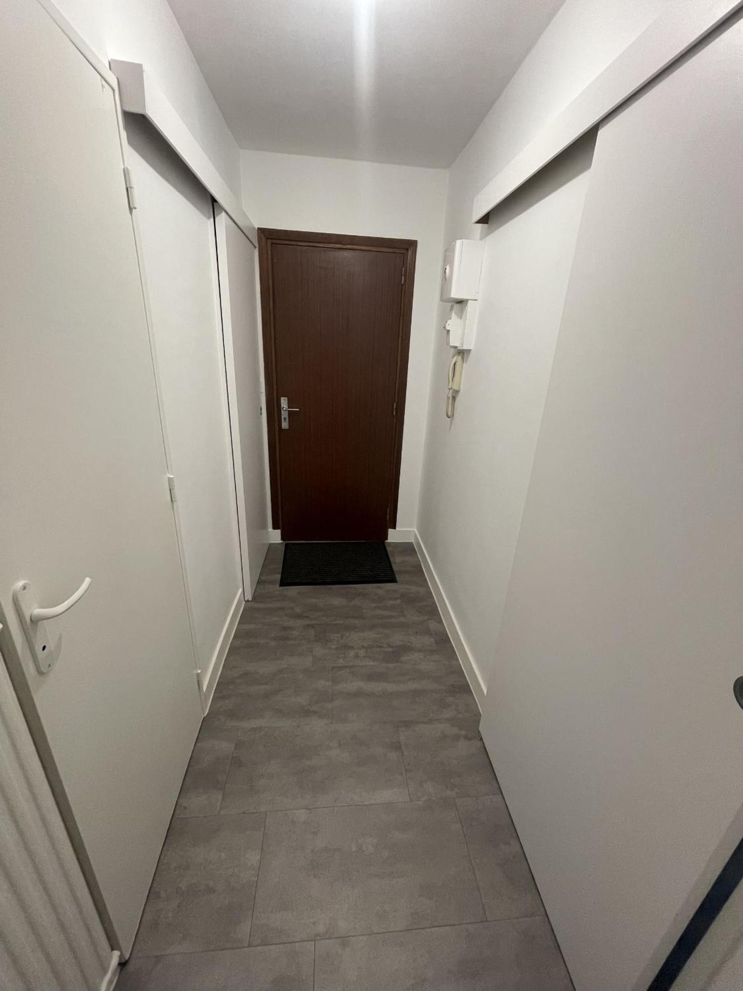 לימוז' Logement Neuf A Proximite Du Centre Ville Avec Parking מראה חיצוני תמונה