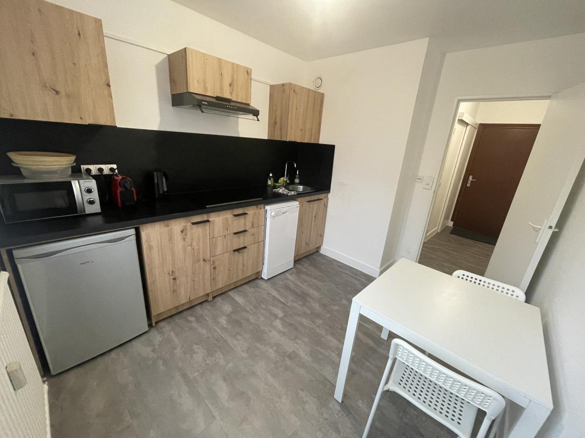 לימוז' Logement Neuf A Proximite Du Centre Ville Avec Parking מראה חיצוני תמונה